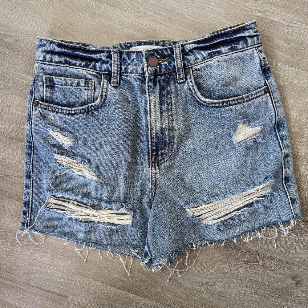 O'Neil | Women's High Rise Distressed Shorts